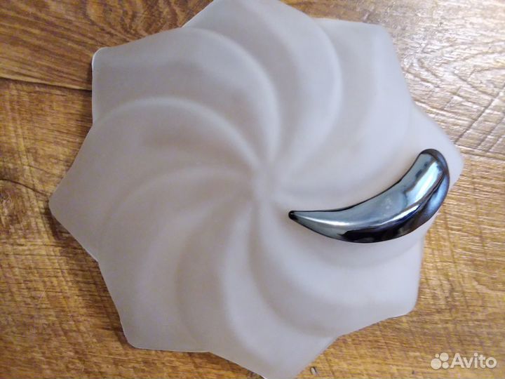 Стеклянный плафон