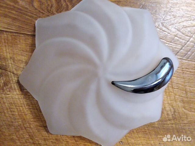 Стеклянный плафон