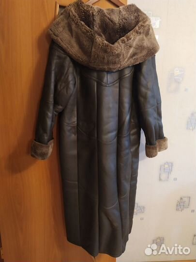 Продам дубленку женскую