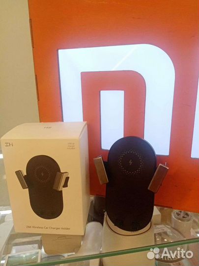 Автодержатель с беспроводной зарядкой Xiaomi 20w