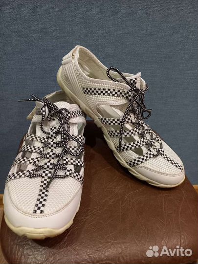 Кроссовки лето