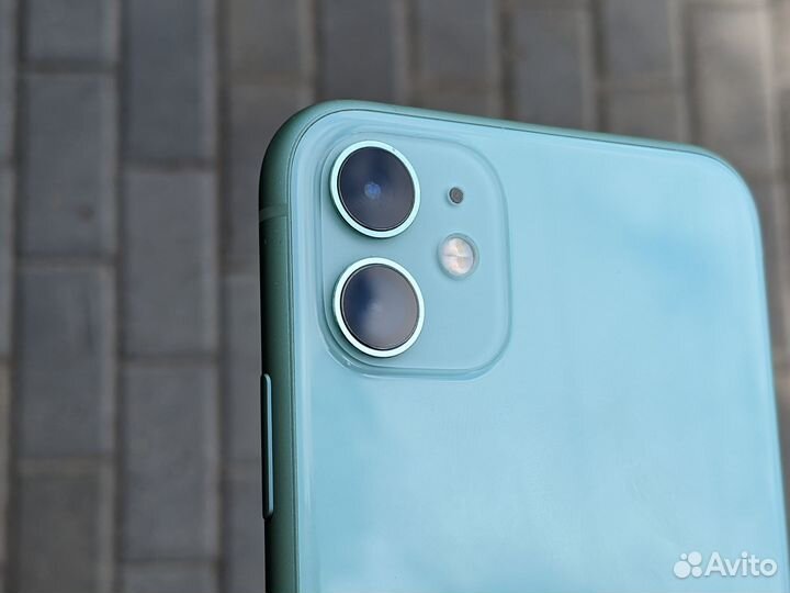 iPhone 11, 64 ГБ