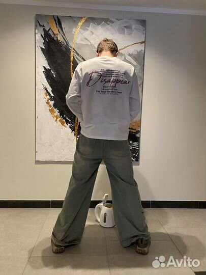 Лонгслив Disapiered Eyes