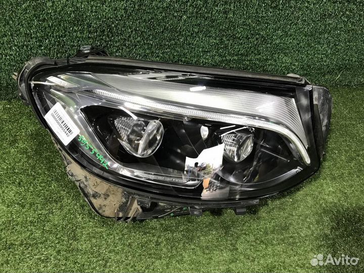 Фара правая Mercedes-Benz GLC