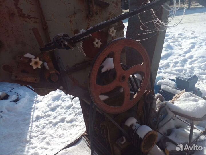 Продаётся дробилка без решётная 18,5квт,3000об