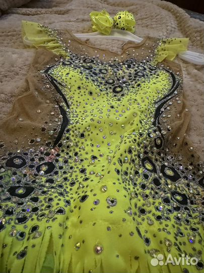 Купальник для художественной гимнастики