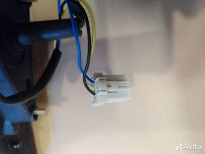 Зеркало Mitsubishi Pajero 99-06 LH