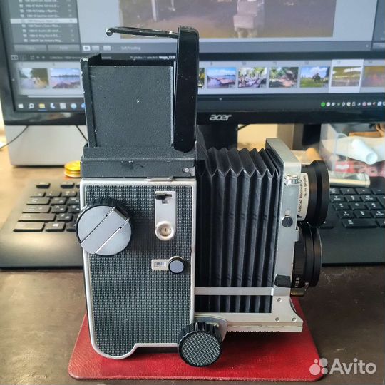 Забронировано. Плёночный фотоаппарат Mamiya C220