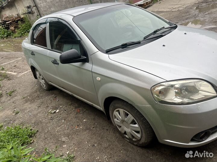 Chevrolet Aveo 1.4 МТ, 2011, 210 000 км