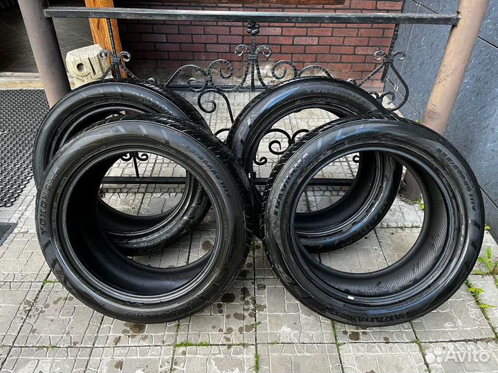 Yokohama Parada Spec-X 265/50 R20