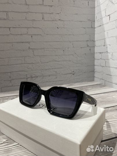 Солнцезащитные очки celine