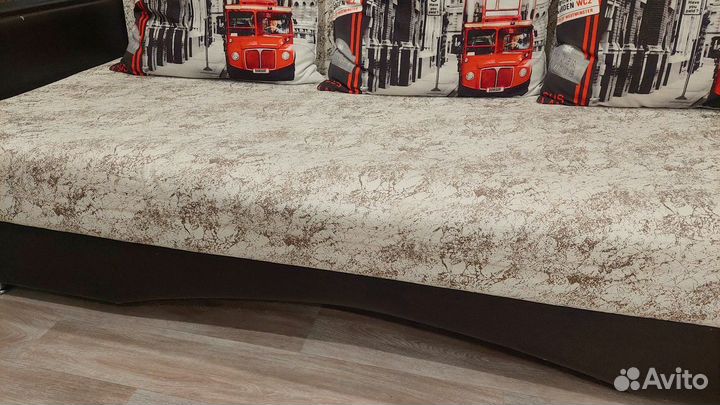 Диван раскладной бу