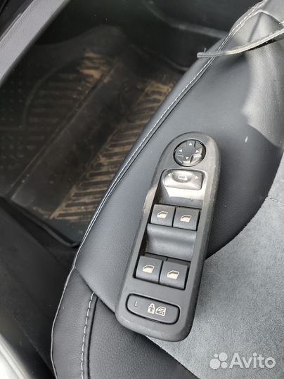 Блок управления стеклоподъемниками Пежо 308