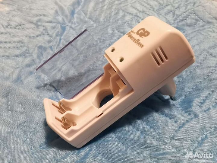 Зарядка для NiMH-аккумуляторов GP