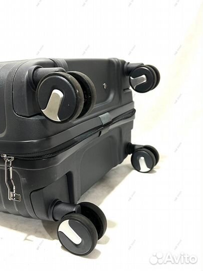 Чемодан из полипропилена S тёмно-серый