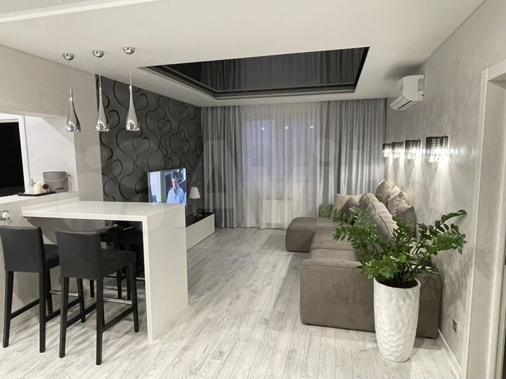 3-к. квартира, 87,3 м², 19/24 эт.