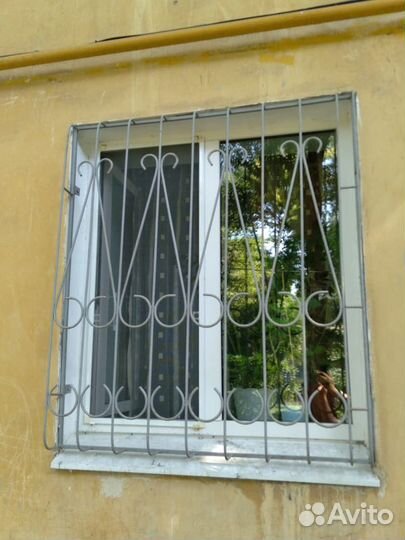 Решетки на окна из стального прутка N 956
