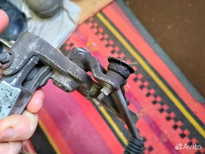 Honda CBR 600F4. Подножка, грузик руля