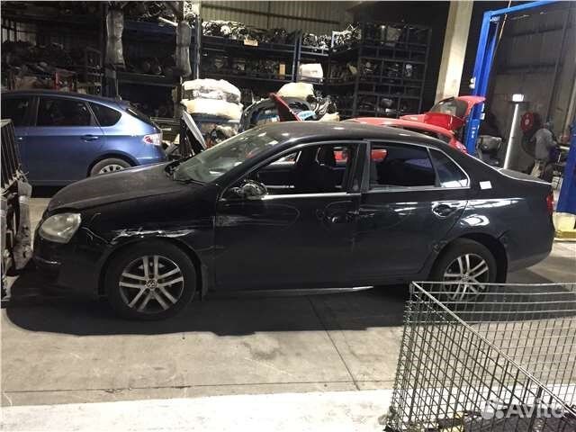 Разбор на запчасти Volkswagen Jetta 5 2004-2010