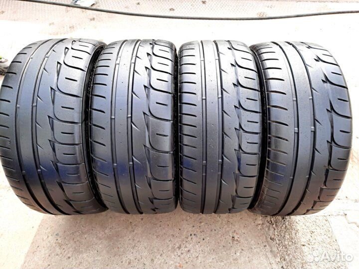 Bridgestone Potenza Re-11S 215/40 R17
