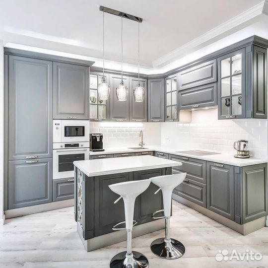 Кухонный гарнитур новый неоклассика