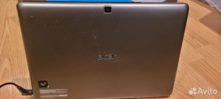 Планшет Acer Iconia Tab W501