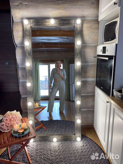 Зеркало гримерное с лампочками 180х80