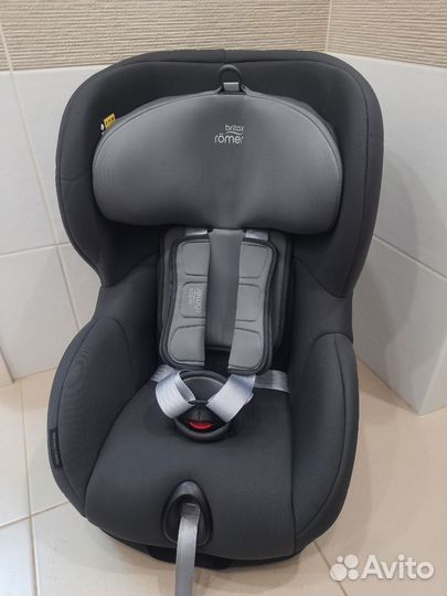 Автокресло britax romer trifix 2 i size Серый