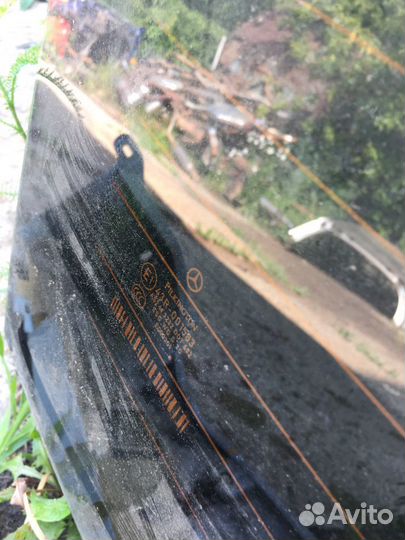 W204 заднее стекло