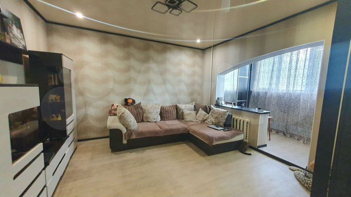 2-к. квартира, 53,8 м², 1/9 эт.