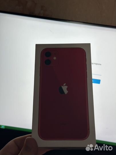 iPhone 11, 64 ГБ