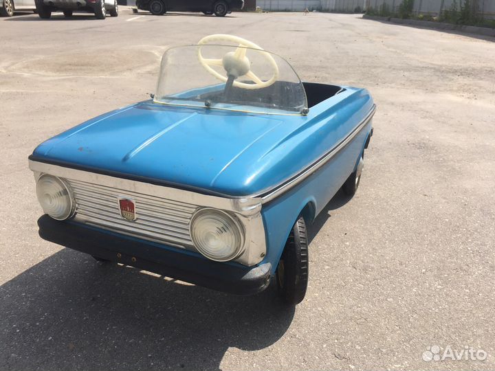 Педальный москвич СССР в родной заводской краске