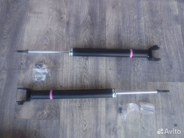 Амортизатор задний (цена за шт.) Nissan Teana 2012