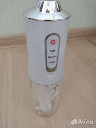 Ирригатор для зубов.Новый