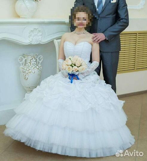 Свадебное платье