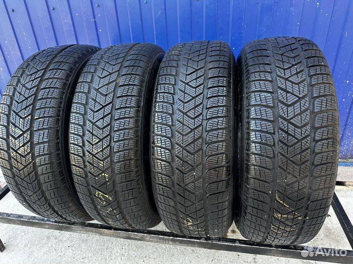 Pirelli Scorpion Winter 215/65 R16