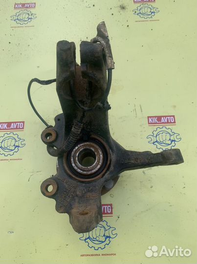 Кулак поворотный правый Ford Focus 2