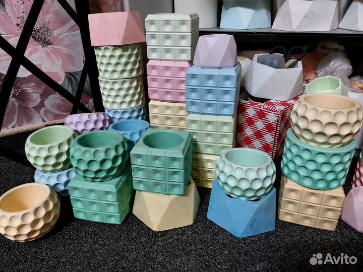 Кашпо гипсовое для интерьера