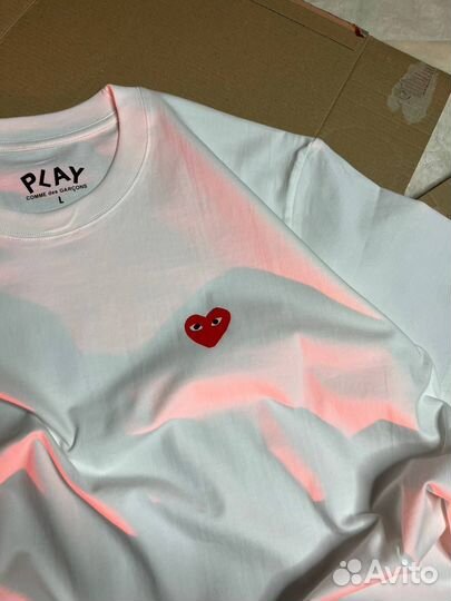 Футболки Comme Des Garçons