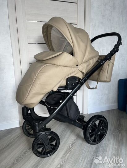 Детская коляска