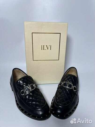 Лоферы женские