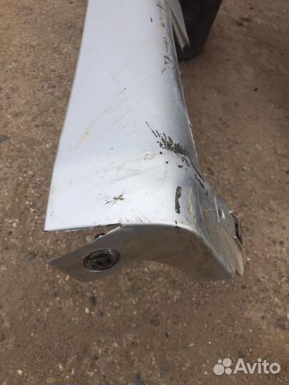 Накладка на Порог Левая Toyota Camry 40