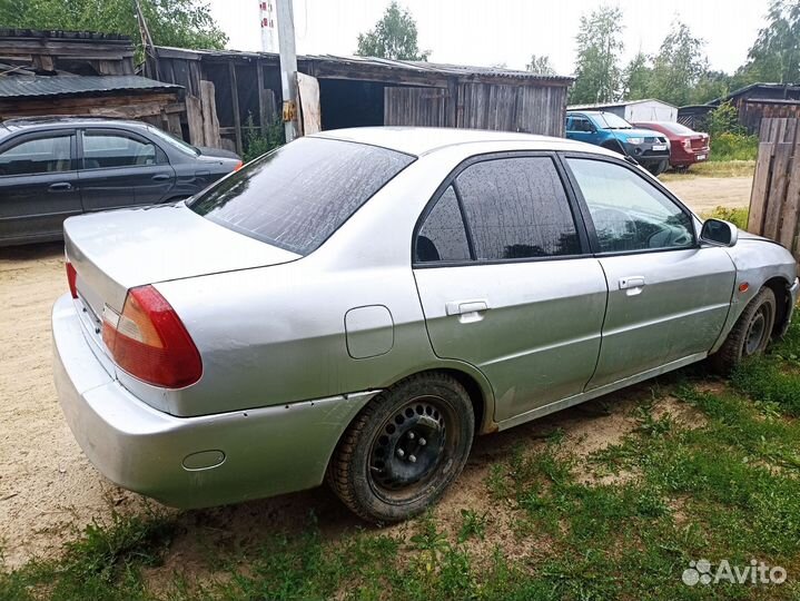 Mitsubishi Lancer 1.5 AT, 1999, 270 000 км