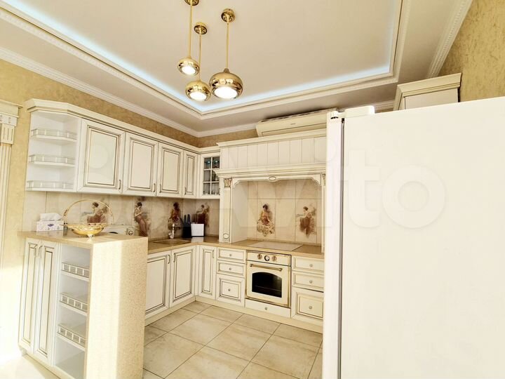 2-к. квартира, 86 м², 12/17 эт.