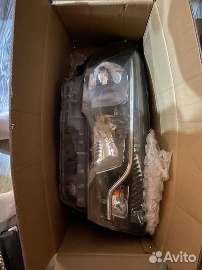 Фары передние LADA Vesta