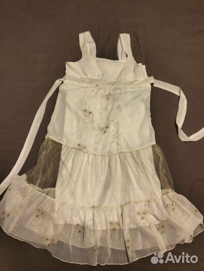 Платье праздничное 36 размер