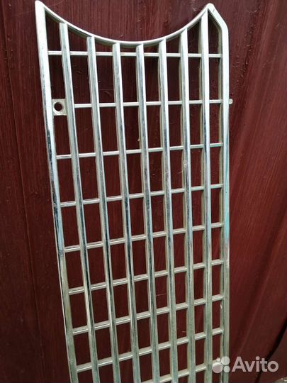 Хромированная решётка на ваз 2101