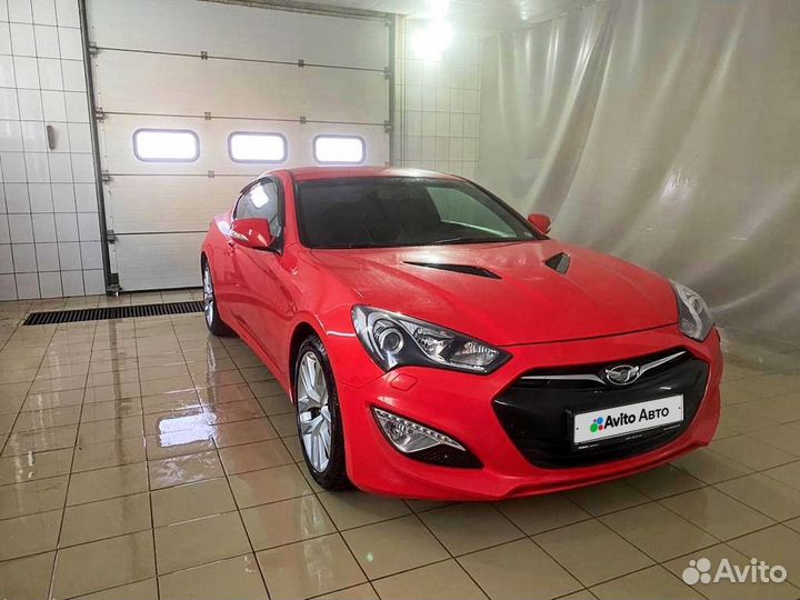 Hyundai Genesis 2.0 AT, 2012, битый, 125 000 км