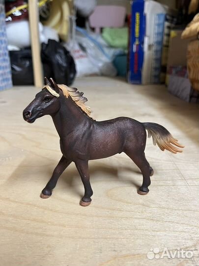 Фигурки лошадей schleich