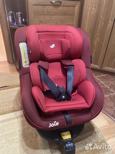Кресло автомобильное joie